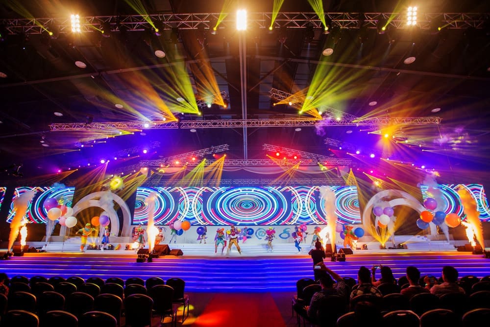 Creating memorable award ceremonies for corporate events